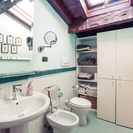 Проживання в сім'ї A Casa Di Nina *